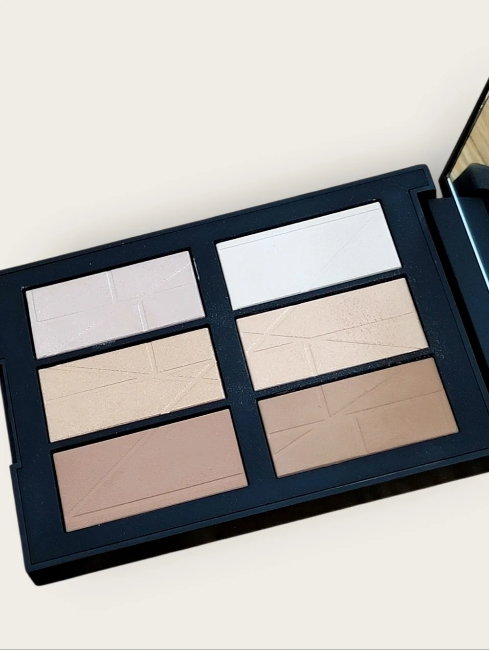 NEW NARS Bord De Plage Highlighting And Bronzing Palette 6 Shades